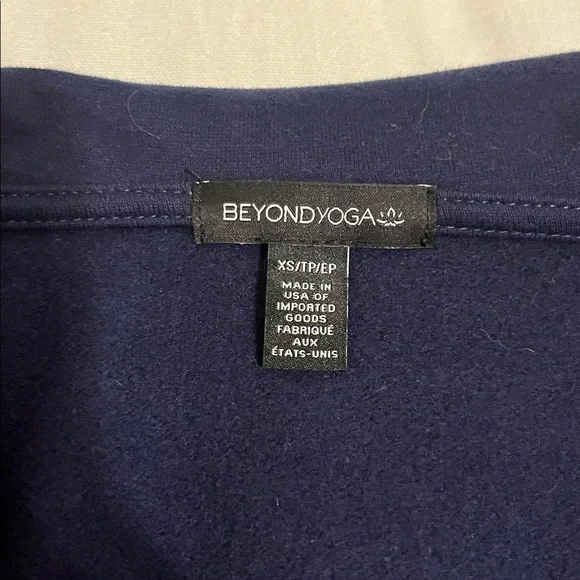 Beyond Yoga Funnel Neck Sweater NWT Size XS Navy Blue - Picture 5 of 8